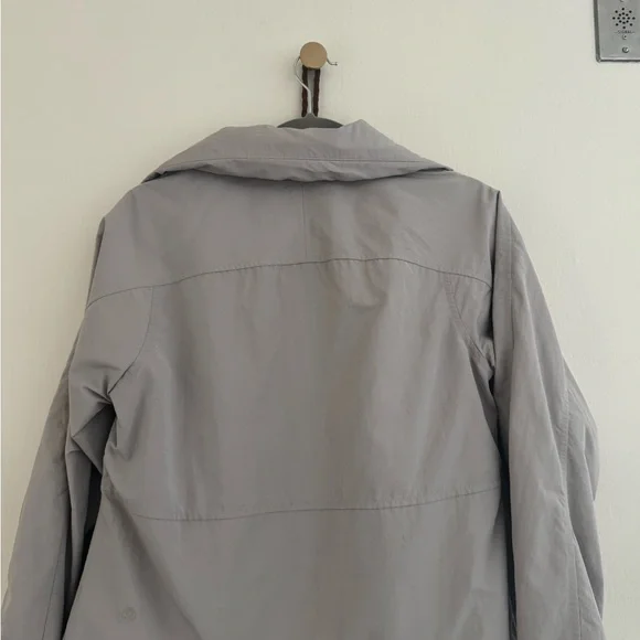 Lululemon Zip-up Gray Windbreaker - Picture 3 of 4